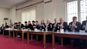 Bakanlar, Okul Saldırısında Hayatını Kaybeden Öğretmenin Ailesine Taziye Ziyaretinde Bulundu