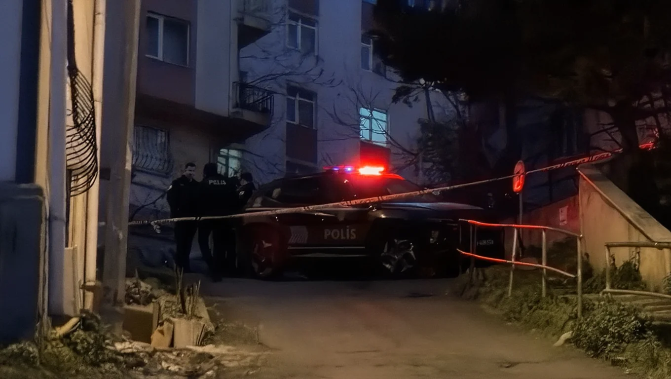 Şişli'de Metruk Binada Bir Kişi Ölü Bulundu